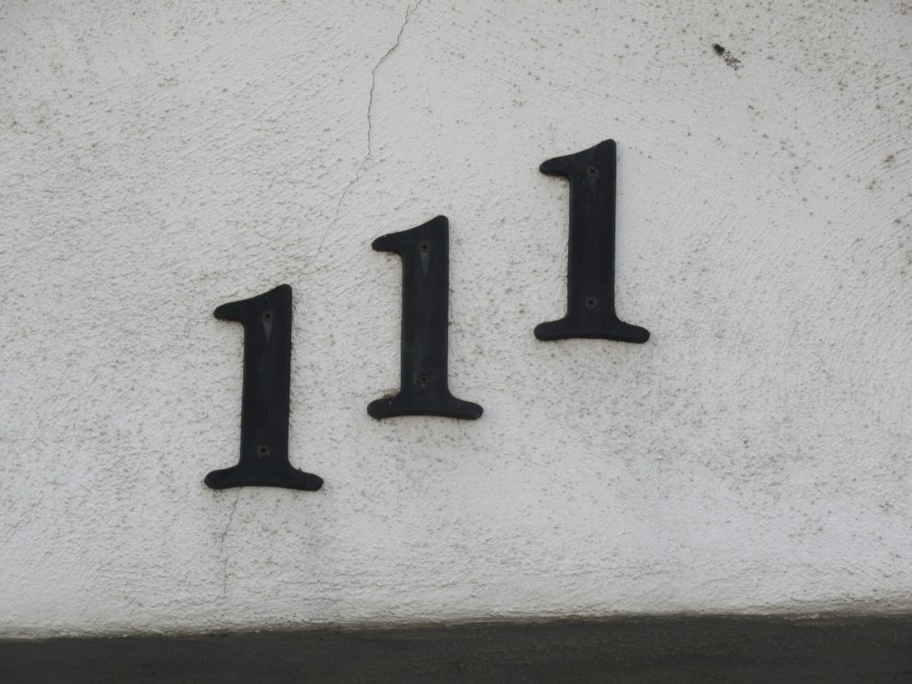111 betekenis